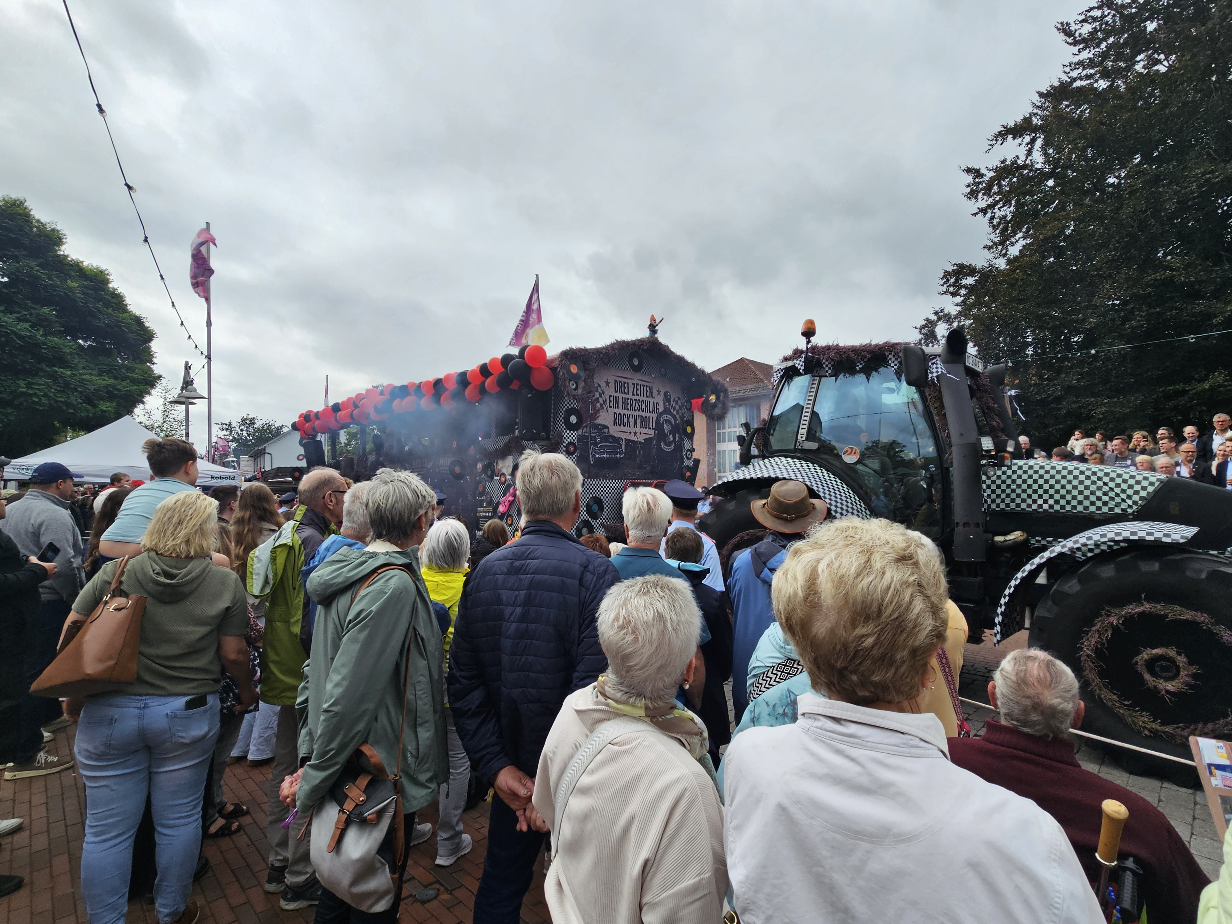 Image gallery marquee